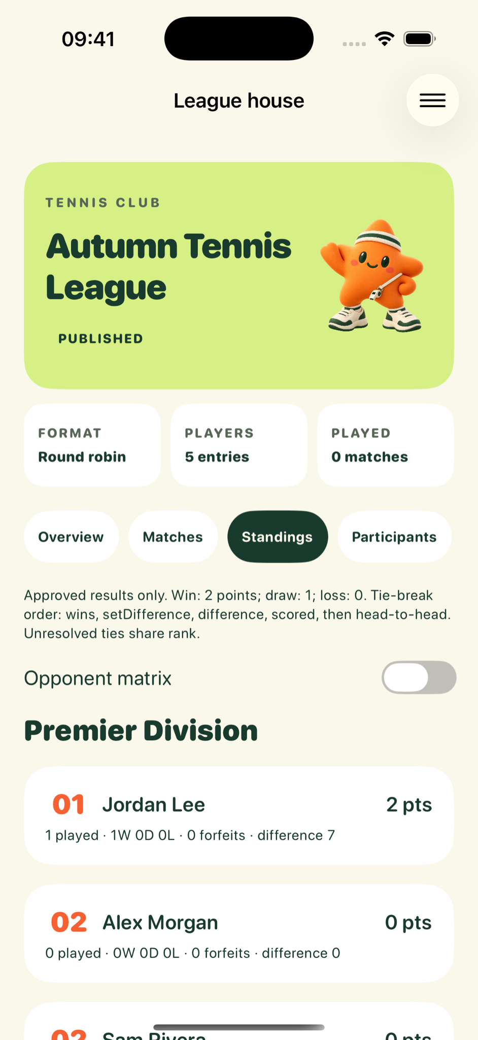LeagueLoop sample season standings screen